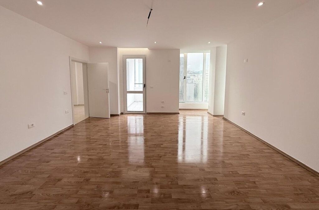🏡 APPARTAMENTO 3+1 IN VENDITA – in Via Elbasan