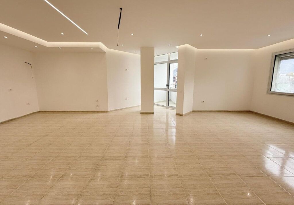 🏡 APPARTAMENTO 3+1 IN VENDITA – in Via Elbasan