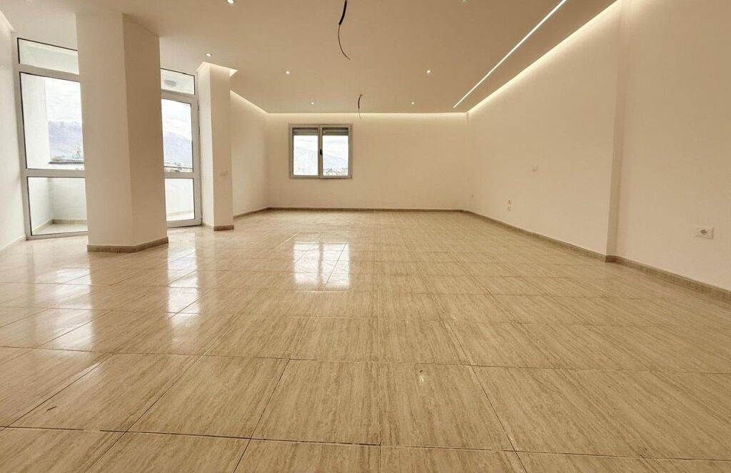 🏡 APPARTAMENTO 3+1 IN VENDITA – in Via Elbasan