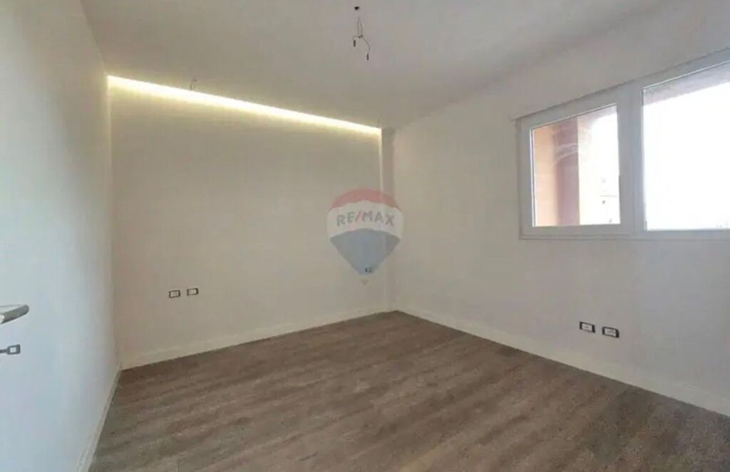 ✨Shitet Apartament 2+1 | 📍Shkolla e Kuqe