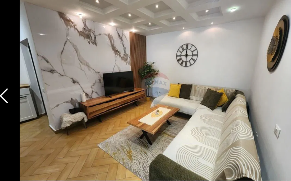 Appartamento in affitto 2+1 in Via delle Barricate