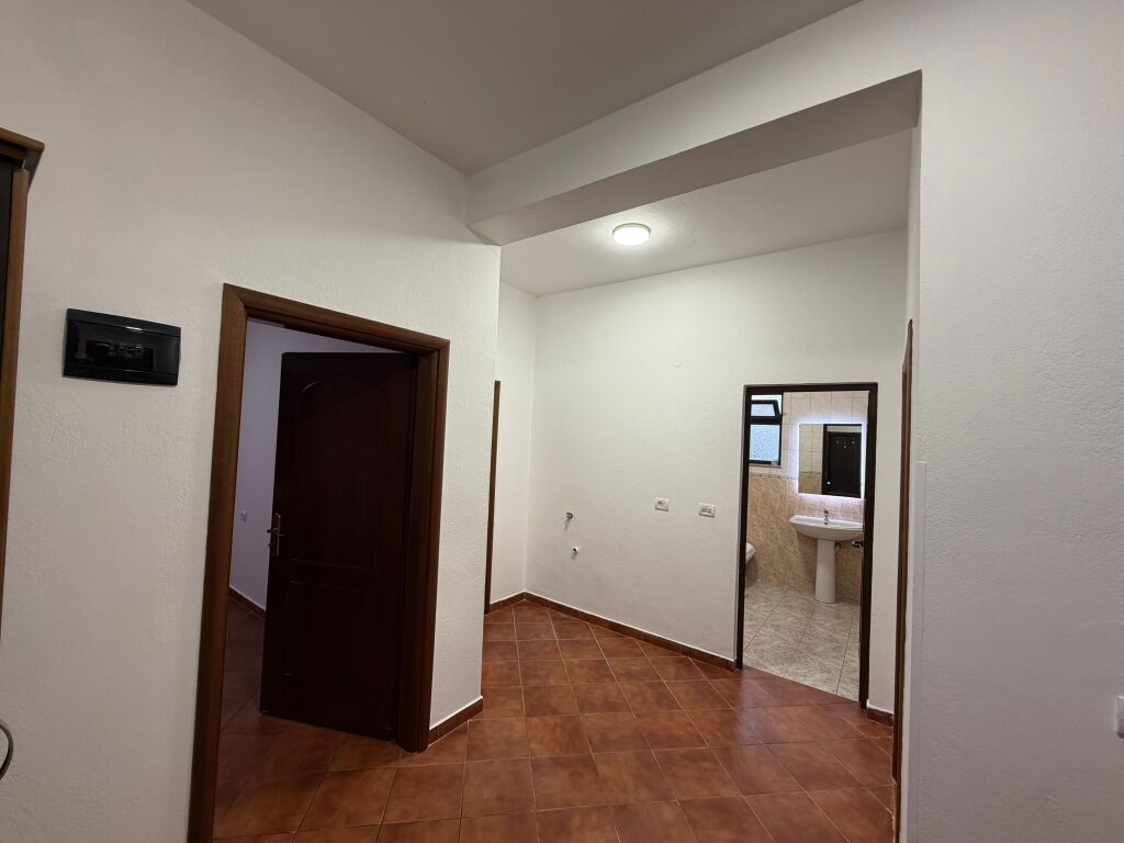 2+1 shtepi private pas fiori di bosco