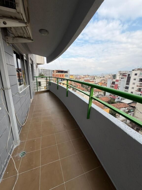 Appartamento 2+1+2 in Affitto – Via Dibrës, Complesso Halili