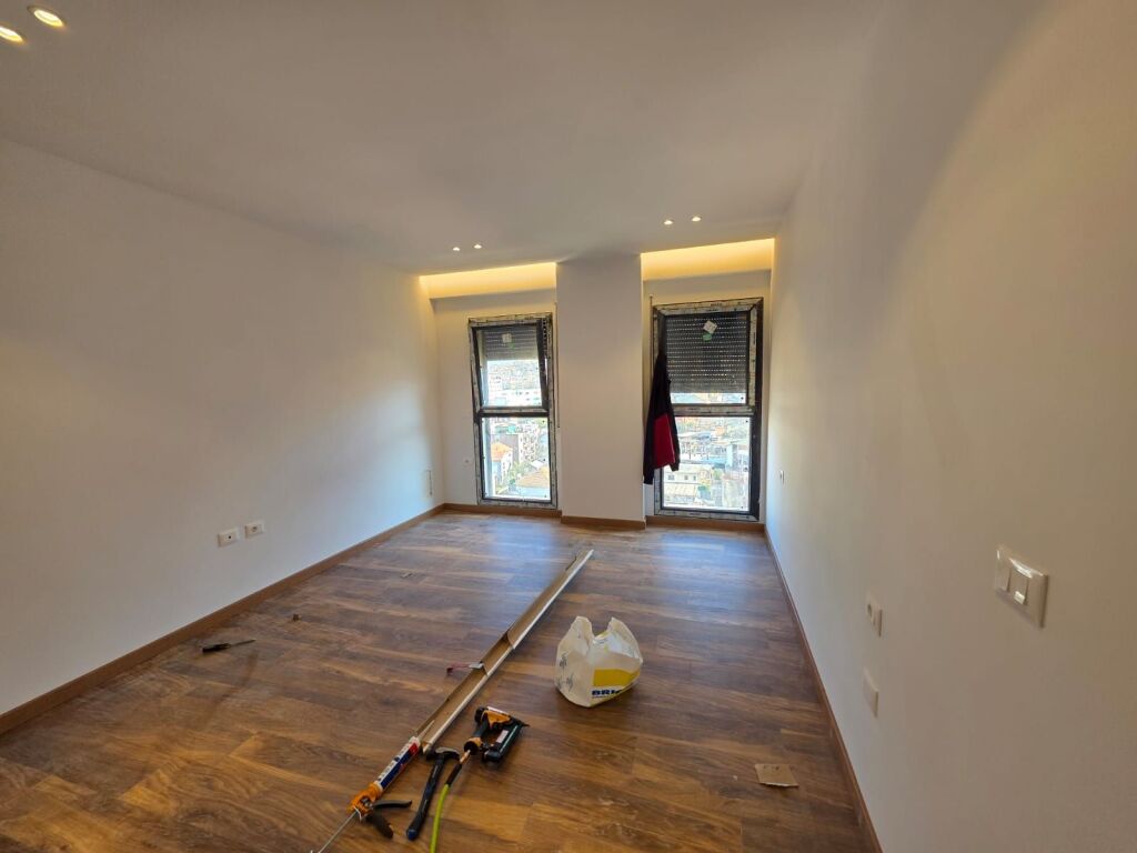 Porcelan Shitet Apartament 2+1