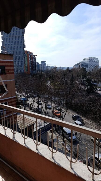 APPARTAMENTO 2+1 IN VENDITA CON VISTA SUPER, VIA ELBASAN!!