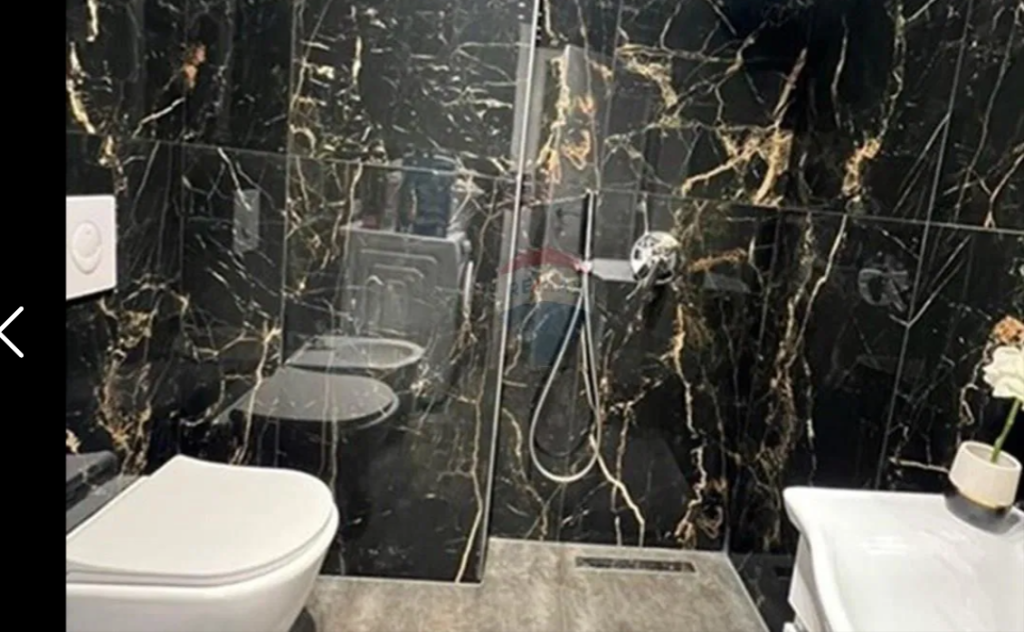 Appartamento in vendita 2+1+2 vicino allo Stadio Dinamo