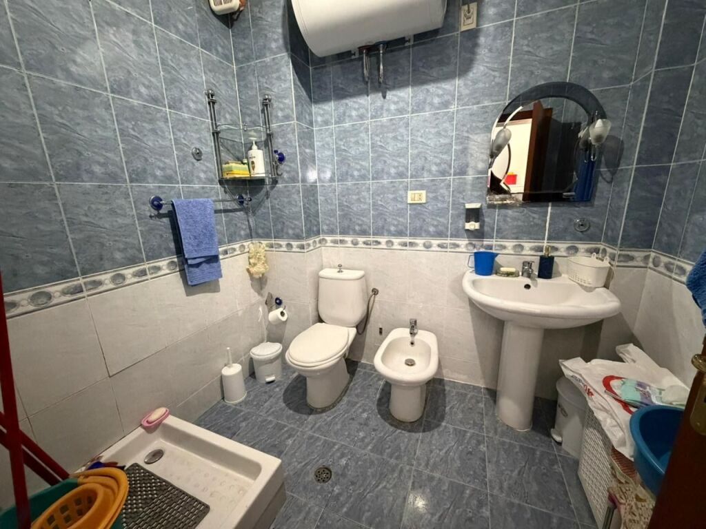 Apartment 1+1 for rent near the Ministry of Foreign Affairs. 450 ALL per month