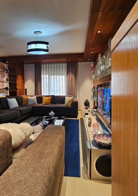 SHITET APARTAMENT 3+1+2 – Kopshti Zoologjik