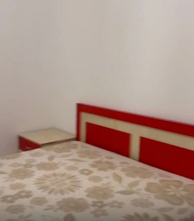 Jepet Me Qera Apartament 1+1+1 Ballkon