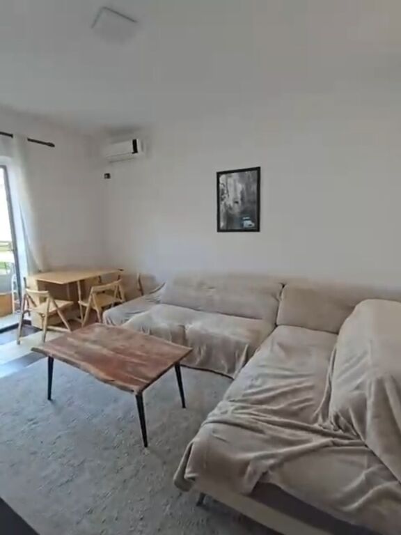 Apartment 1+1+separate kitchen for rent on Durresit Street