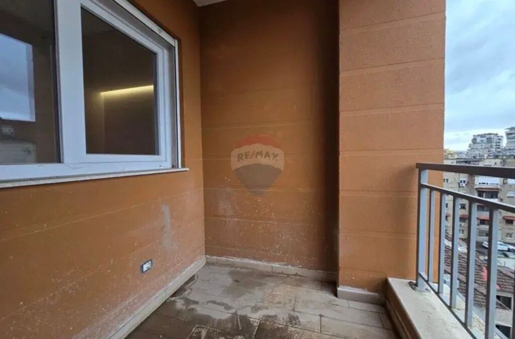 ✨Shitet Apartament 2+1 | 📍Shkolla e Kuqe