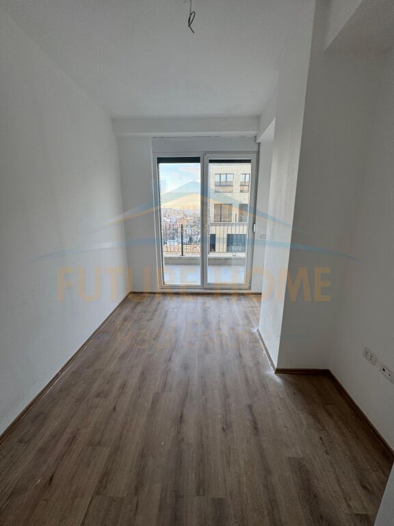 Qera, Apartament 3+1+2 ,Ish Fusha Aviacionit , IBN.