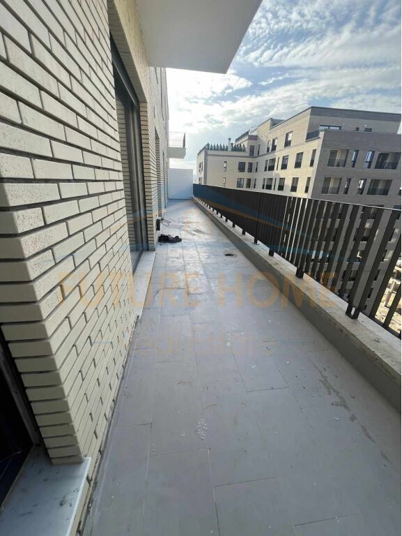 Qera, Apartament 3+1+2 ,Ish Fusha Aviacionit , IBN.