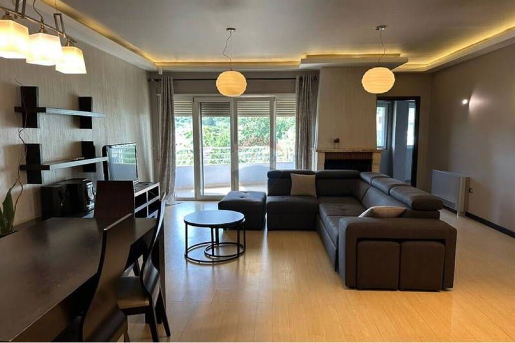 Apartament me qira 3+1