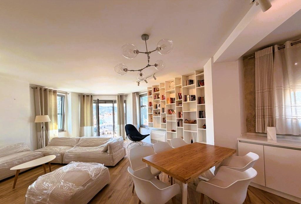 APARTAMENT LUKSOZ ME QIRA 2+1+2+DEPO+POST PARKIMI TEK STADIUMI DINAMO