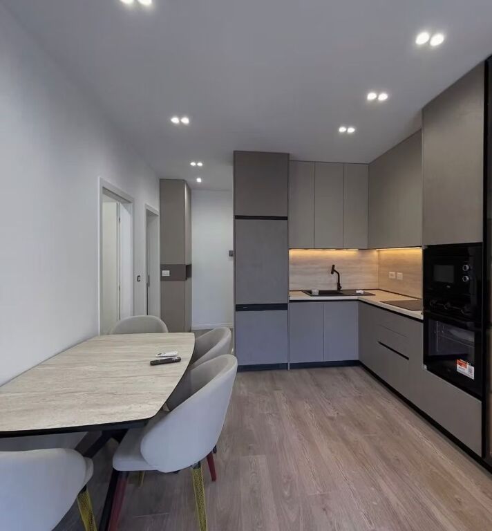 Apartament 2+1 per qira tek Zogu i Zi.