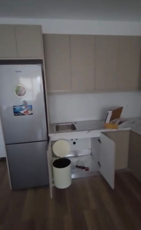 Affittasi 2+1+2 Astir 60.000 lek