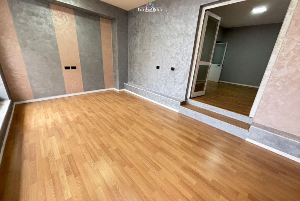 Negozio In Affitto A 21 Dhjetori ( ID BD21818) Tirane