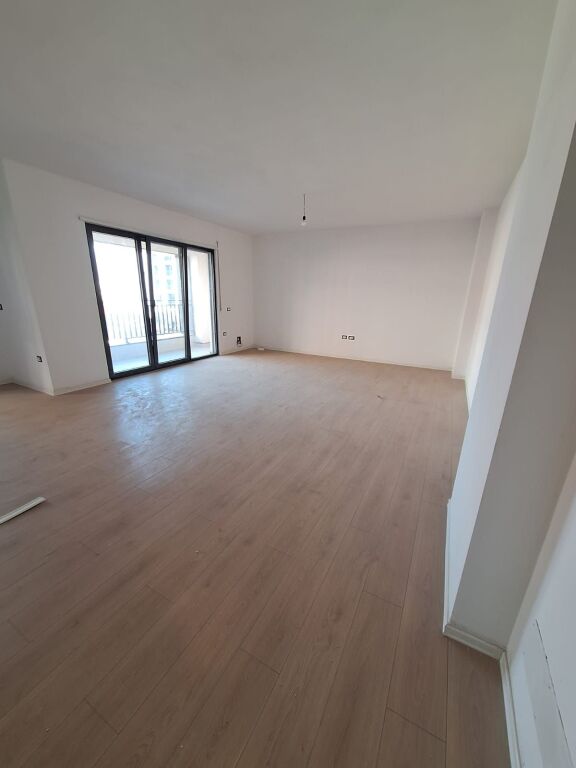 Apartment for sale 2+1 at Bulevardi i Ri