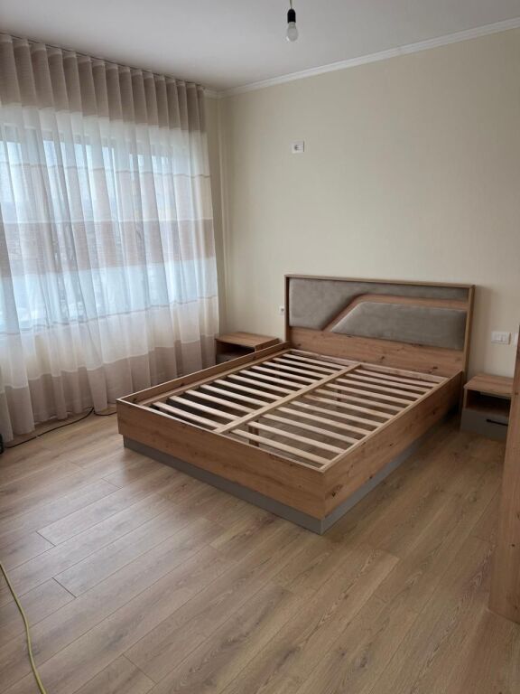 Jepet me qera Apartament 1+1 Prane Doganes/40.000 leke