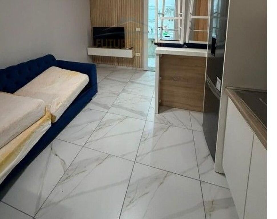 For sale, Apartment 2+1+2, Barrikadave Street, Tirana