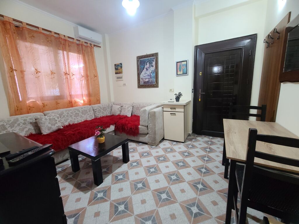 Super appart1+1+balcone a 5 min dal Nuovo Boulevard Completamente arredato con tutto e wifi