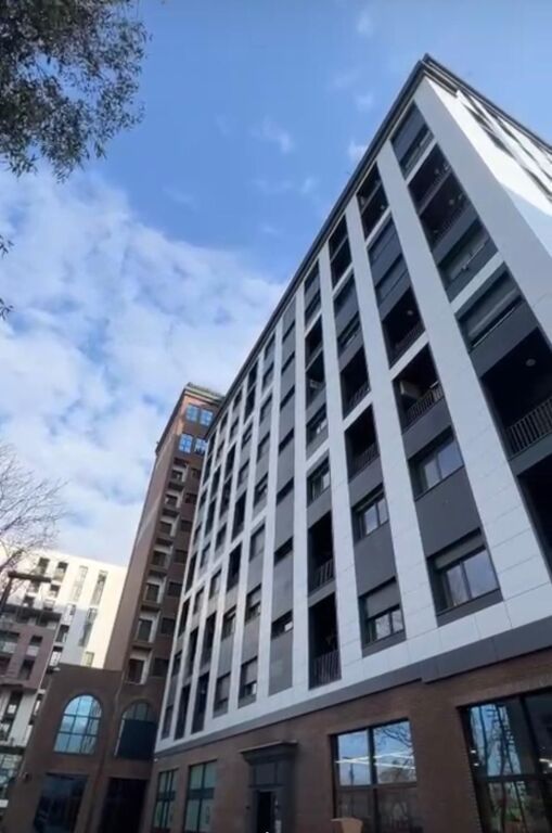 For rent 2+1+2 American 3 Residences Henke 700€