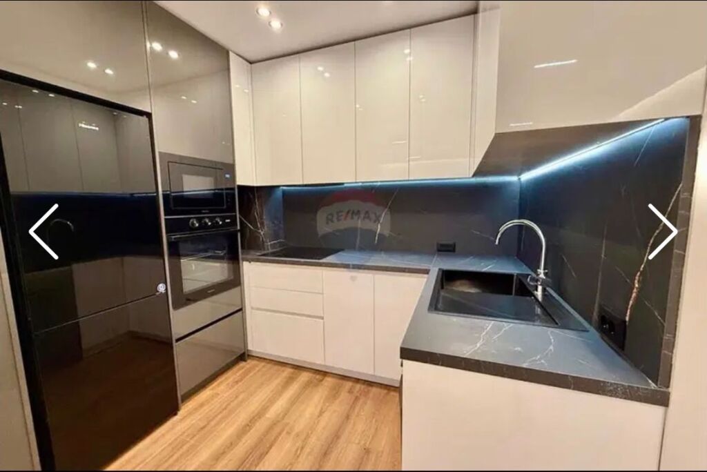 APARTAMENT 2+1+2 PËR QIRA,HOXHA TAHSIM