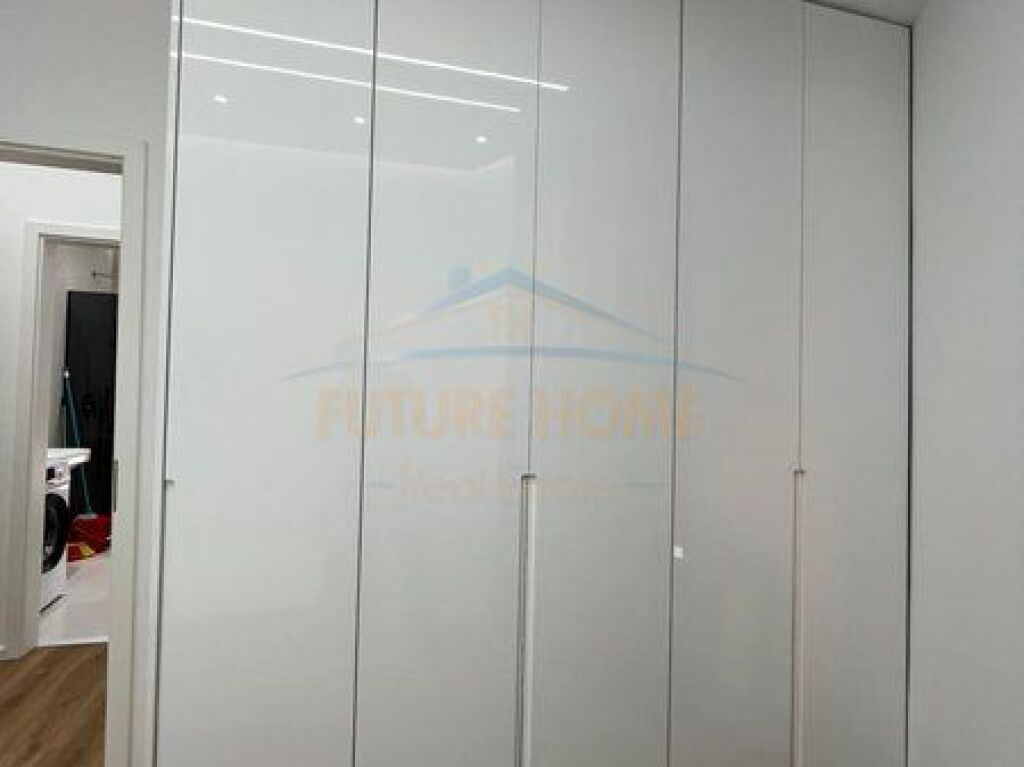 Qera, Apartament 2+1+Post Parkimi, Kompleksi Kadiu, Tiranë