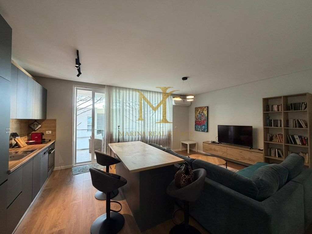 SHITET APARTAMENT 2+1 NE SAN PIETRO GJIRI I LALZIT!