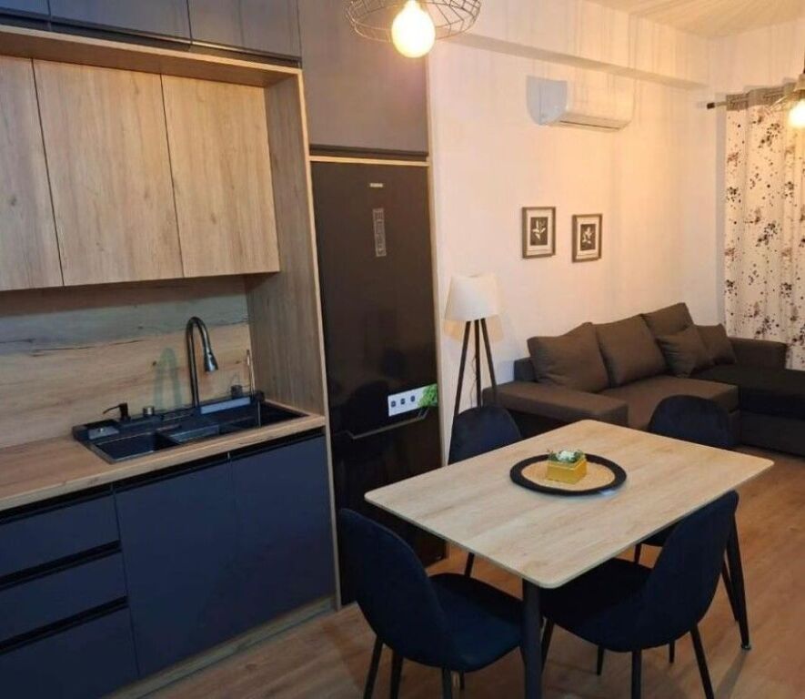 apartament 1+1 me qira prane Mangalemit