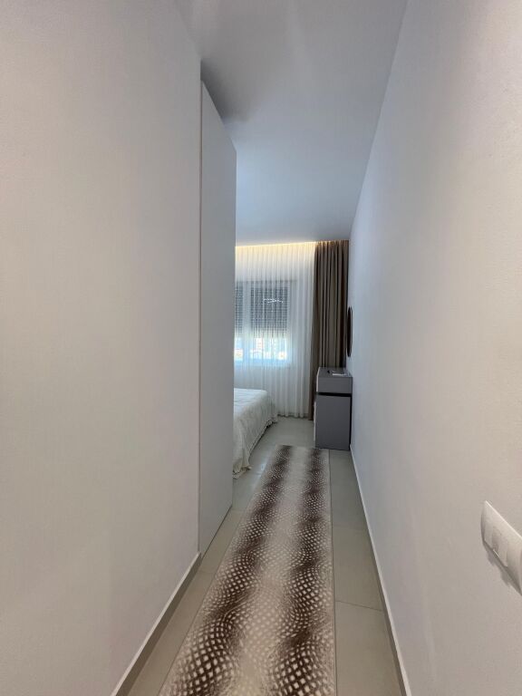 Jepet me qira 2+1 te spitali Amerikan 3