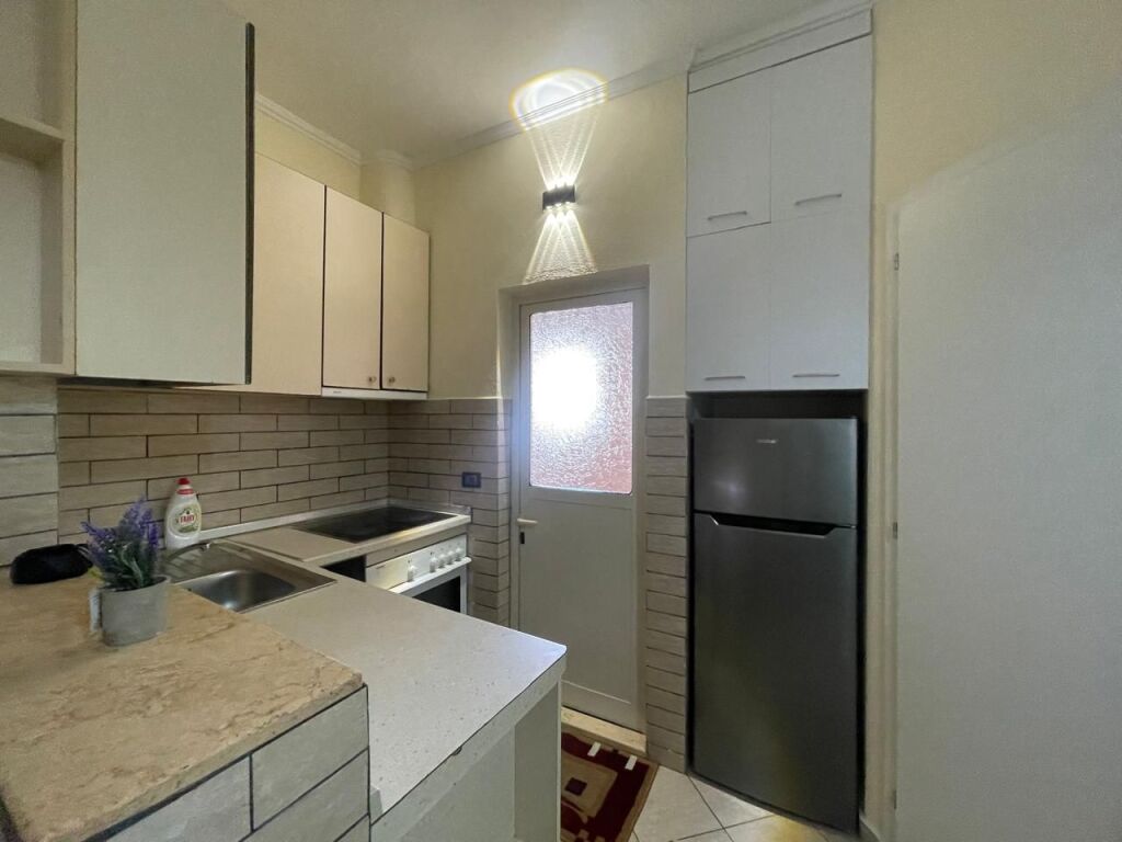 JEPET ME QERA APARTAMENT 1+1 TEK 5 MAJI PAS CONCORD CENTER