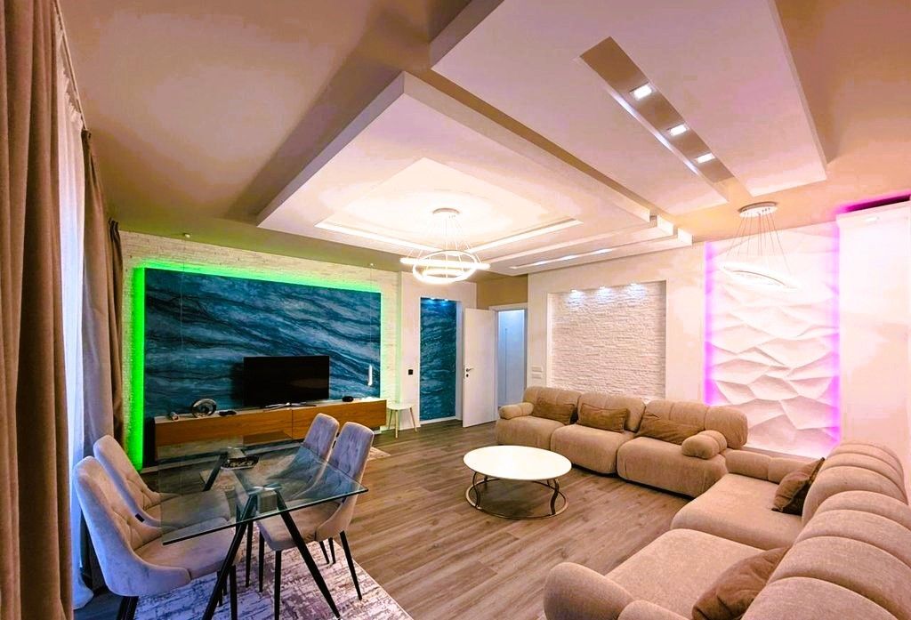 APARTAMENT LUKSOZ 2+1+POST PARKIMI TEK KAFE FLORA !