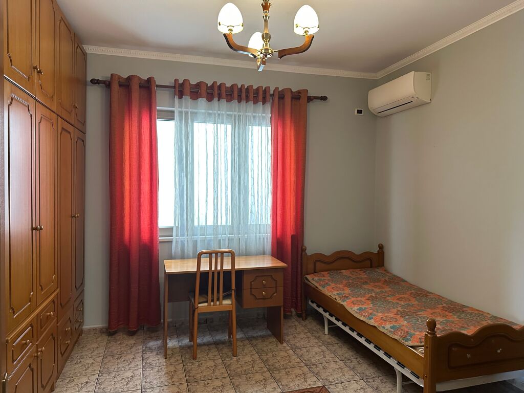 Vile Private me Qira Ali Dem