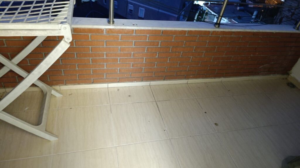 1+1,i mobiluar te 7 xhuxhat,rruge e elbasani,650 euro