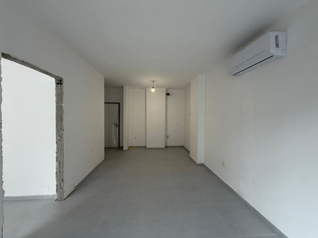 Apartment 1+1 for rent at Aura in Lapraka.