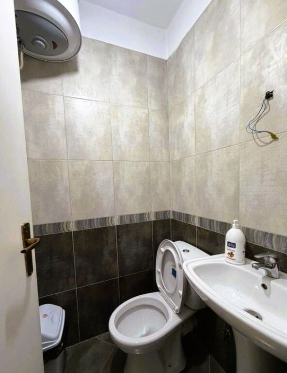 ZYRE PER QIRA TEK PAZARI I RI!