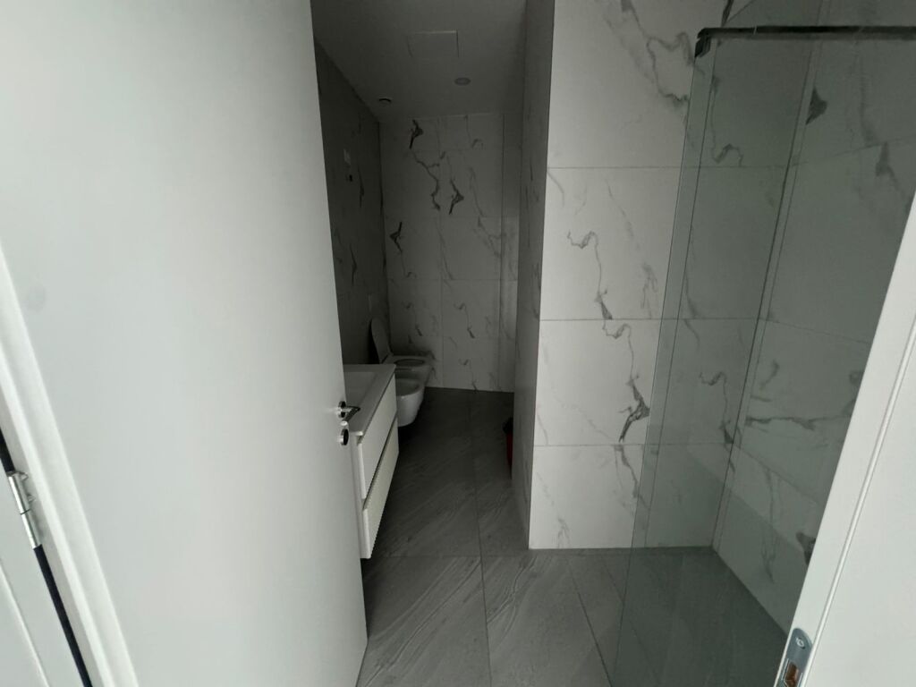 Jepet Ambjent me qera LAKE VIEW RESIDENCE , RRUGA E KOSOVAREVE