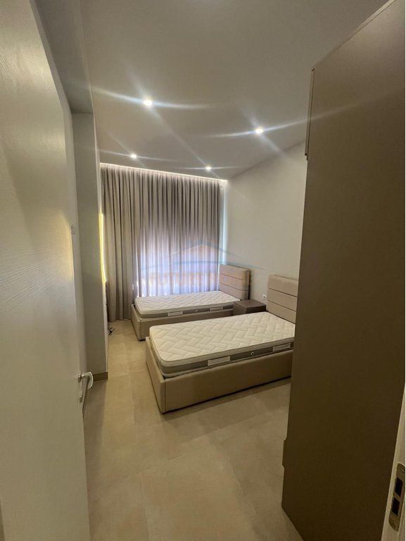 Qera, Apartament 2+1+2+Post Parkimi, Ish Dogana, Tiranë.