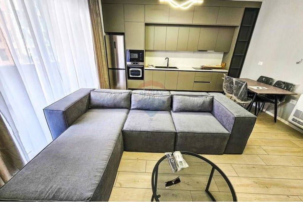 Jetesa luksoze urbane në River Side Residence