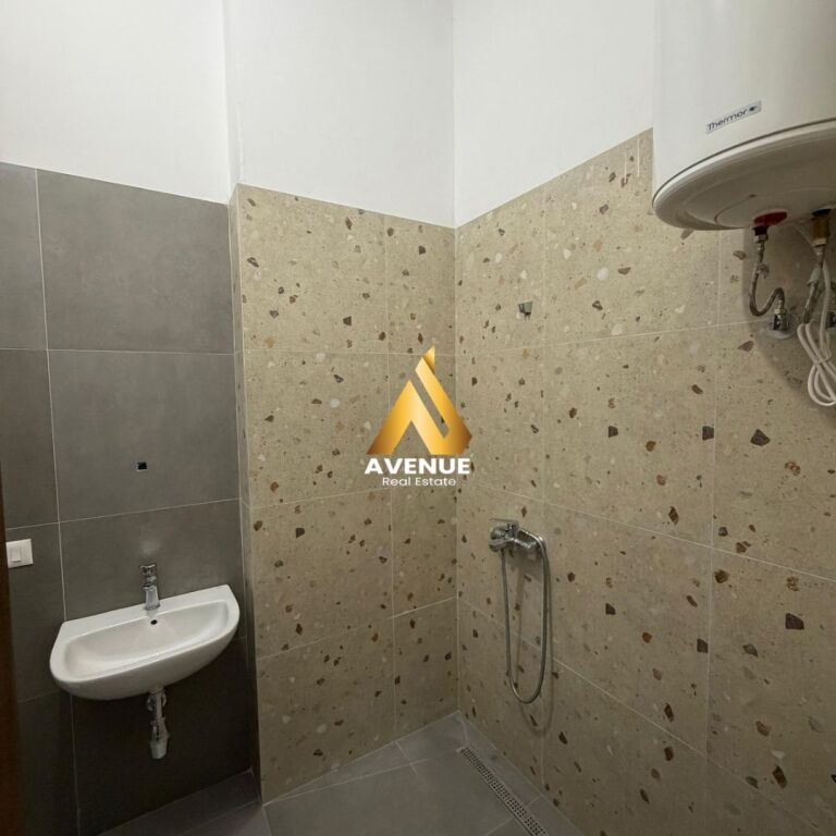 APARTAMENT 2+1 ME QIRA – KOMPLEKSI ARLIS, FARMACIA 10