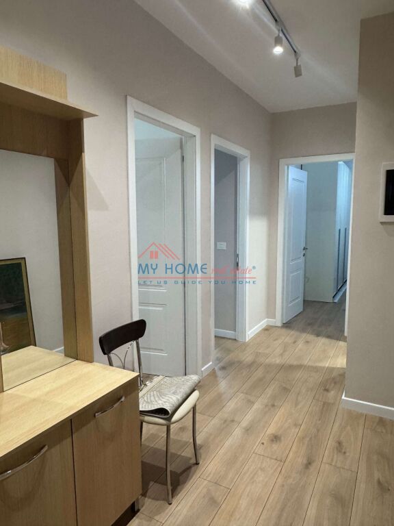 Apartament 2+1 me qira Rruga Islam Alla