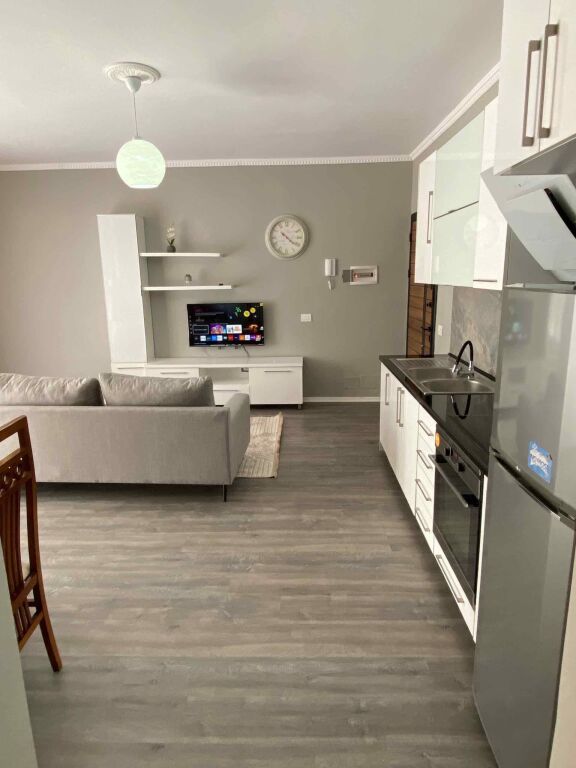 Apartament 1+1 me qera Bulevardi i Ri ne Tirane