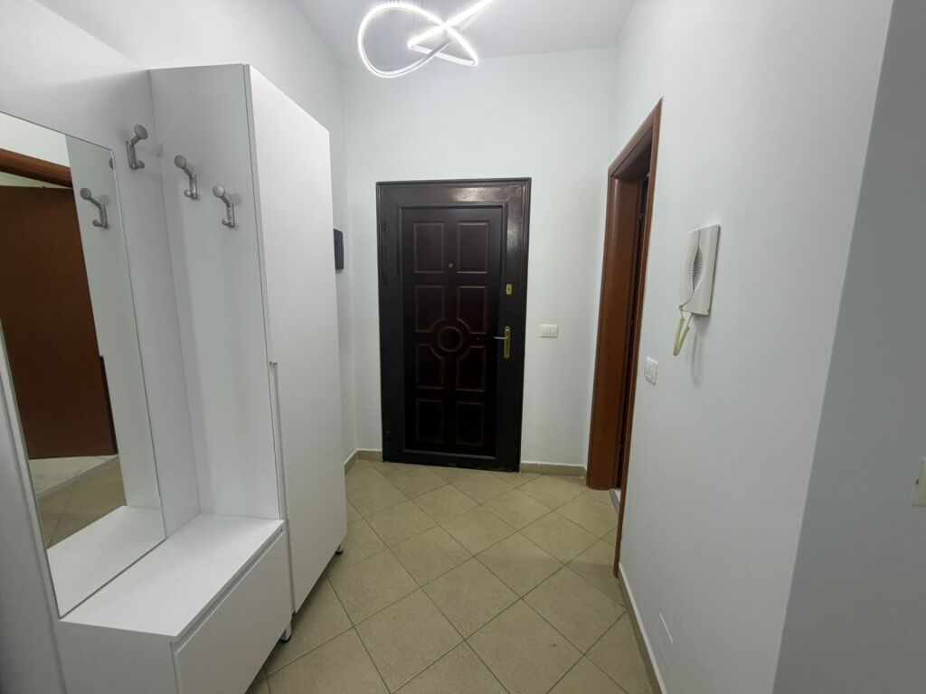 Jepet Apartament me qera