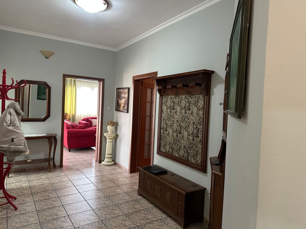 Vile Private me Qira Ali Dem