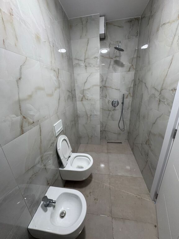 Apartment 1+1 for rent Complex E88, Kupola 65,000 lek