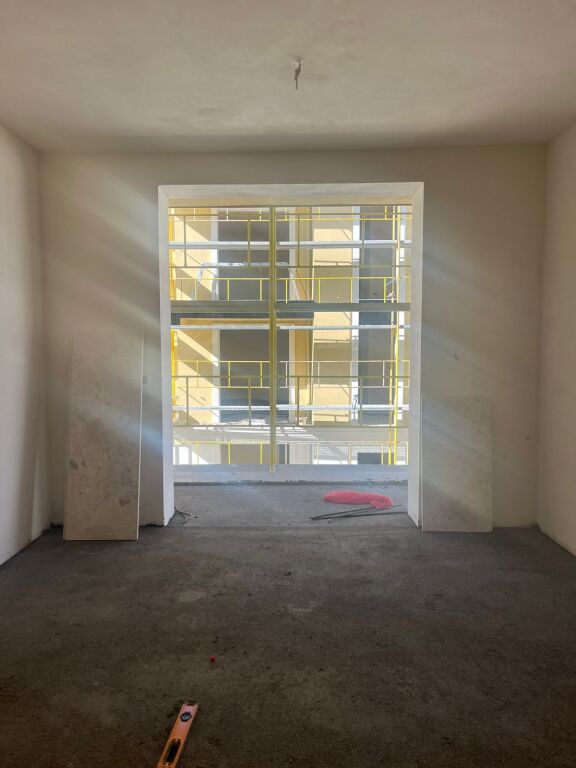 Shitet apartament 1+1 me ballkon