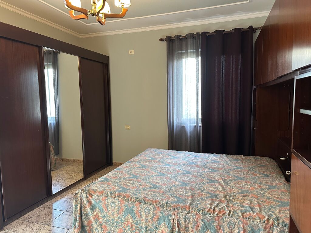 Vile Private me Qira Ali Dem