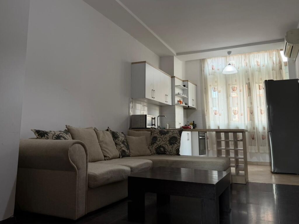 Apartment 3+1+2 for rent in Bllok, opposite Sky Tower!